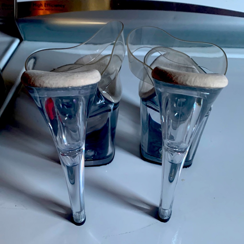 TAB702/C/M - PLEASER / SEXIER THAN EVER